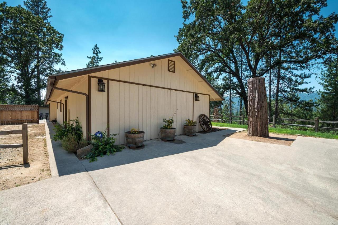 Blue Bird Ranch * Oakhurst